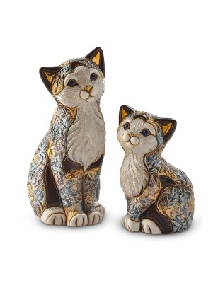 De Rosa Rinconada Calico Cat Sitting
